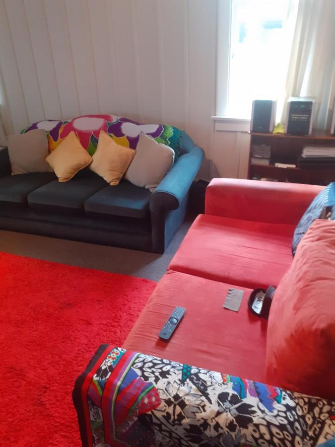 Intrepid Bed & Breakfast Christchurch Eksteriør billede